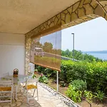 Hundefreundliches Nur 120 Meter Zum Mit Meerblick Und Parkplatz Daire Dramalj