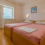Daire Hundefreundliches Nur 120 Meter Zum Mit Meerblick Und Parkplatz Dramalj